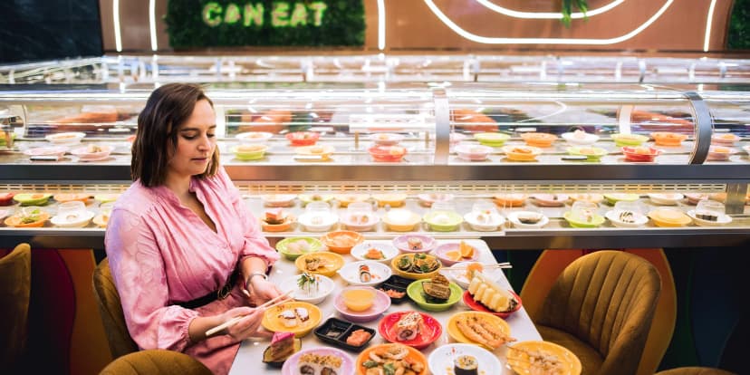 1,5 hodiny running sushi v libereckém OC Géčko: sushi, gril, mořské plody i dezerty